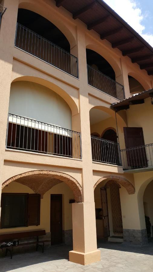 La Taverna Di Tony Bed & Breakfast Montalto Dora Exterior photo